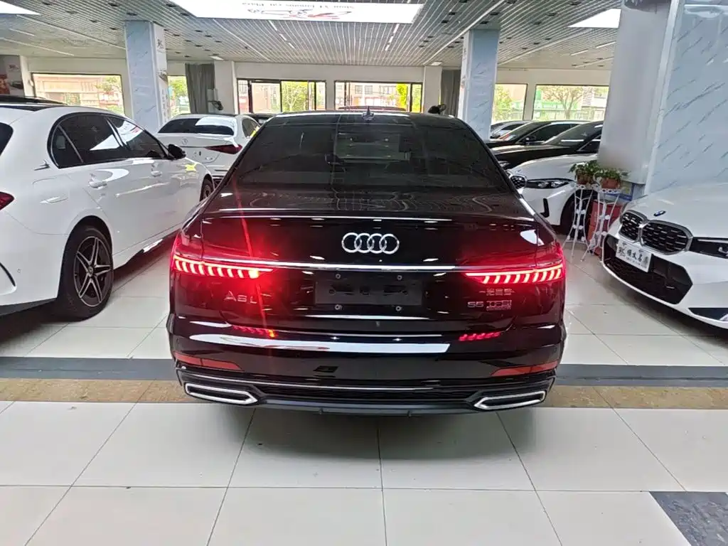 Audi A6L 2021