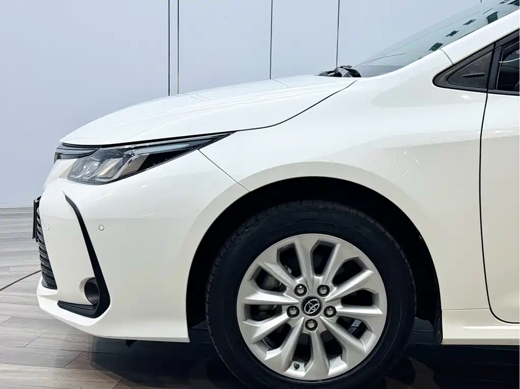 Toyota Corolla 2022 — фото 25