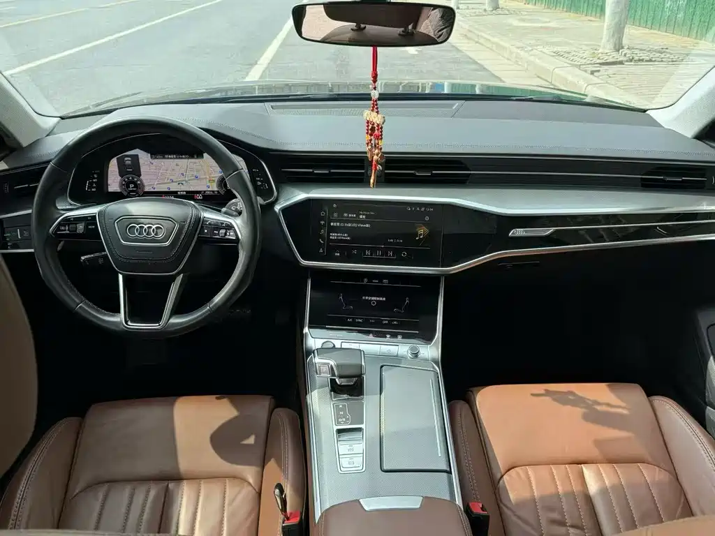 Audi A6L 2023