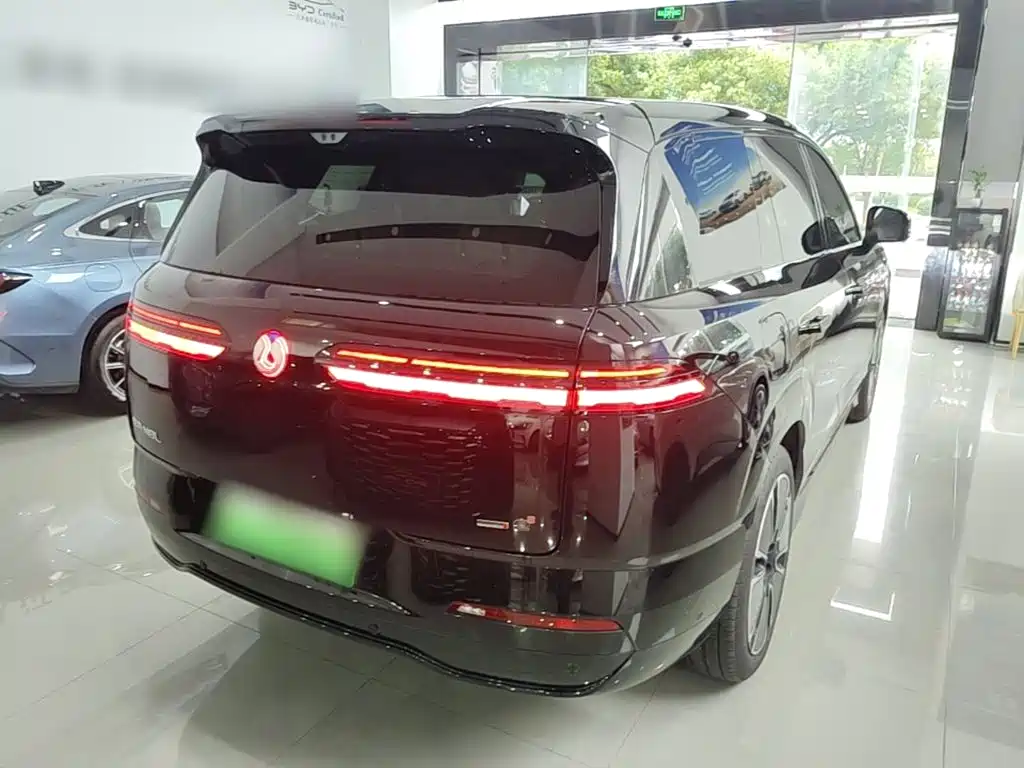 Denza N8L 2025
