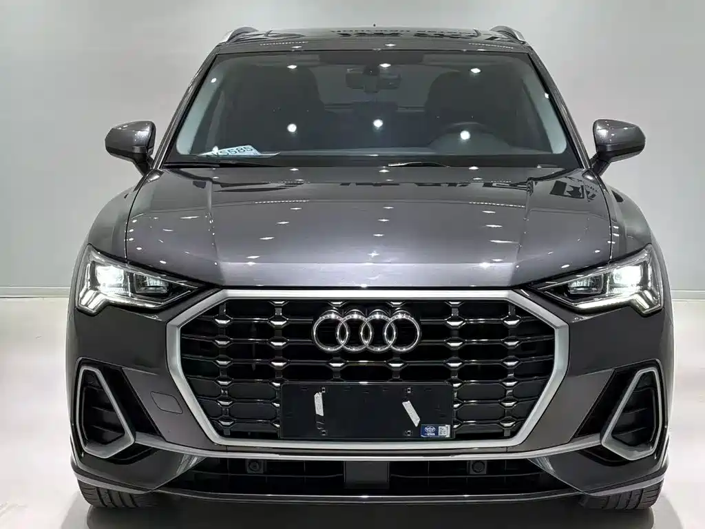 Audi Q3 2023 — фото 2