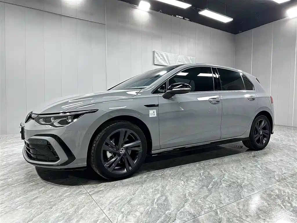 Volkswagen Golf 2022