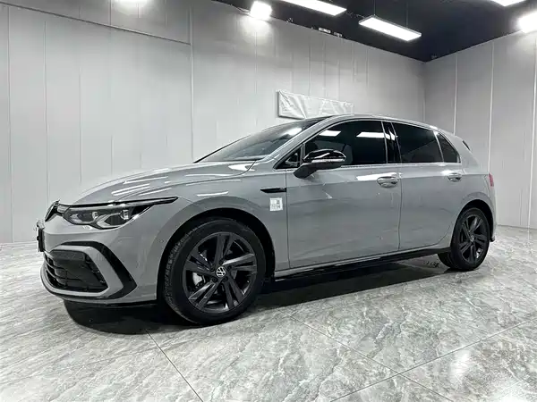 Volkswagen Golf 2022