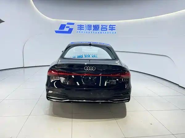 Audi A7L 2024