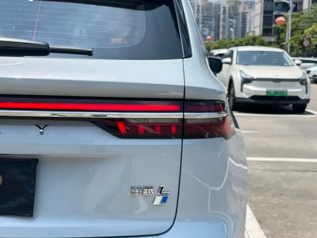Geely Xingyue L 2022 — фото 37