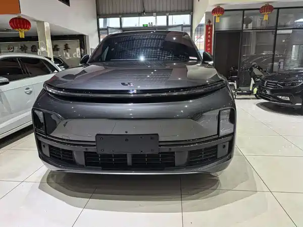Li Auto L8 2023