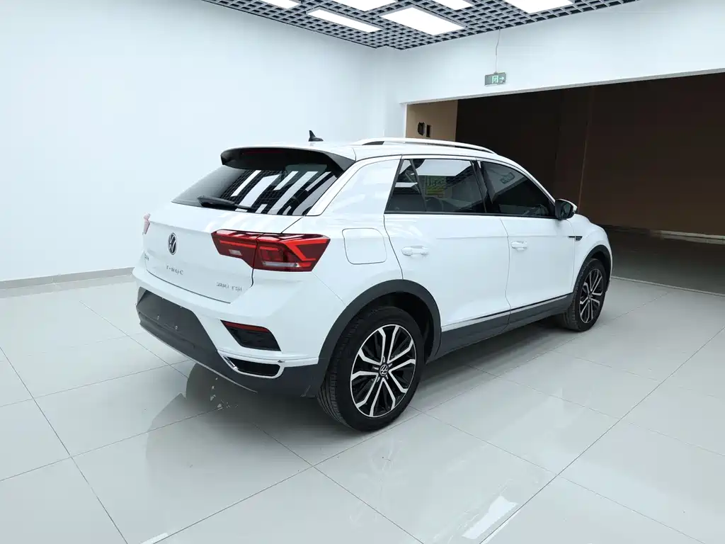 Volkswagen T-Roc 2022 — фото 4