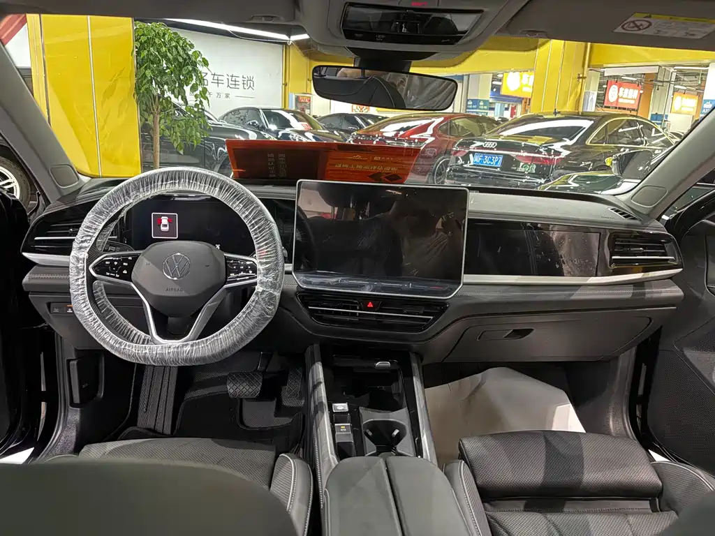 Volkswagen Passat 2025