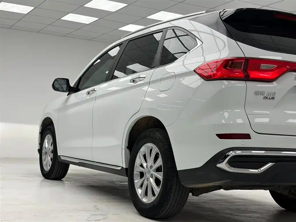 Haval M6 2022 — фото 10
