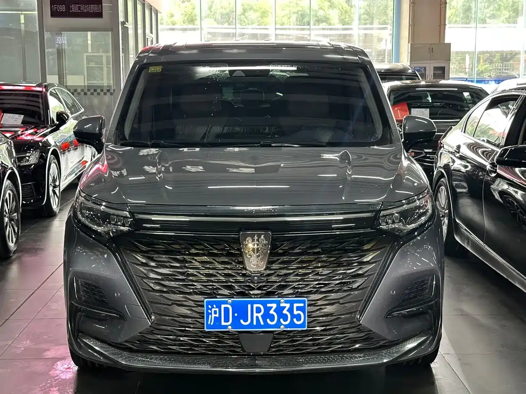 Roewe iMAX8 2021