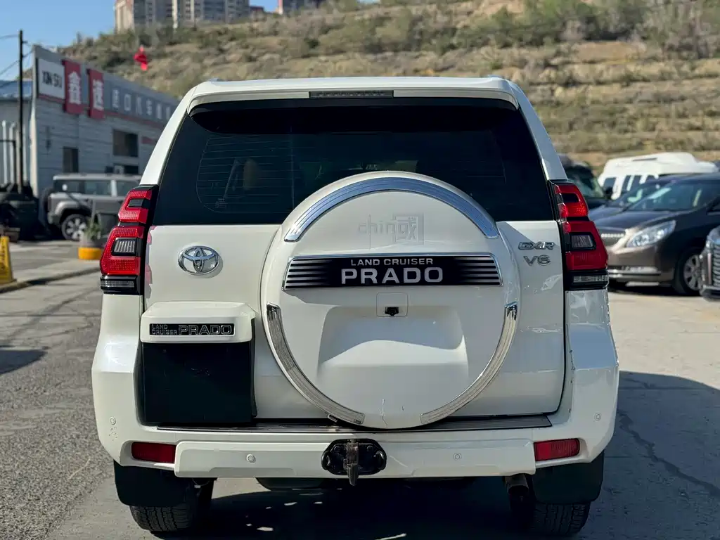 Toyota Prado 2020 — фото 8