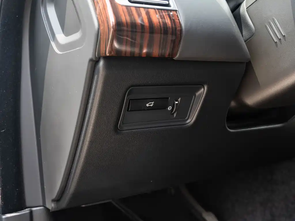 Land Rover Range Rover 2015 — фото 16