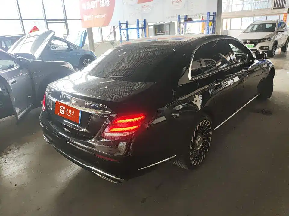 Mercedes-Benz E-Class 2018