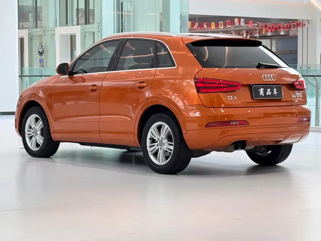 Audi Q3 2016 — фото 7