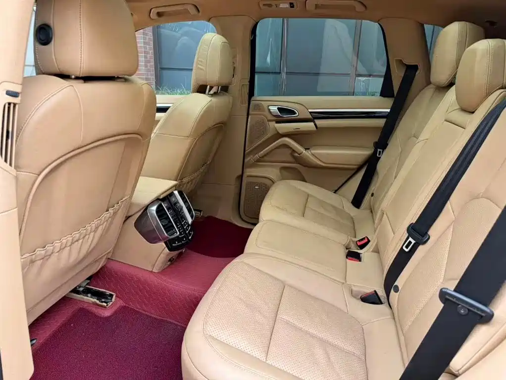 Porsche Cayenne 2014 — фото 7