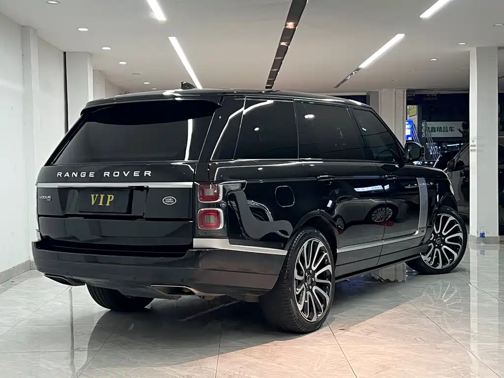 Land Rover Range Rover 2020 — фото 9