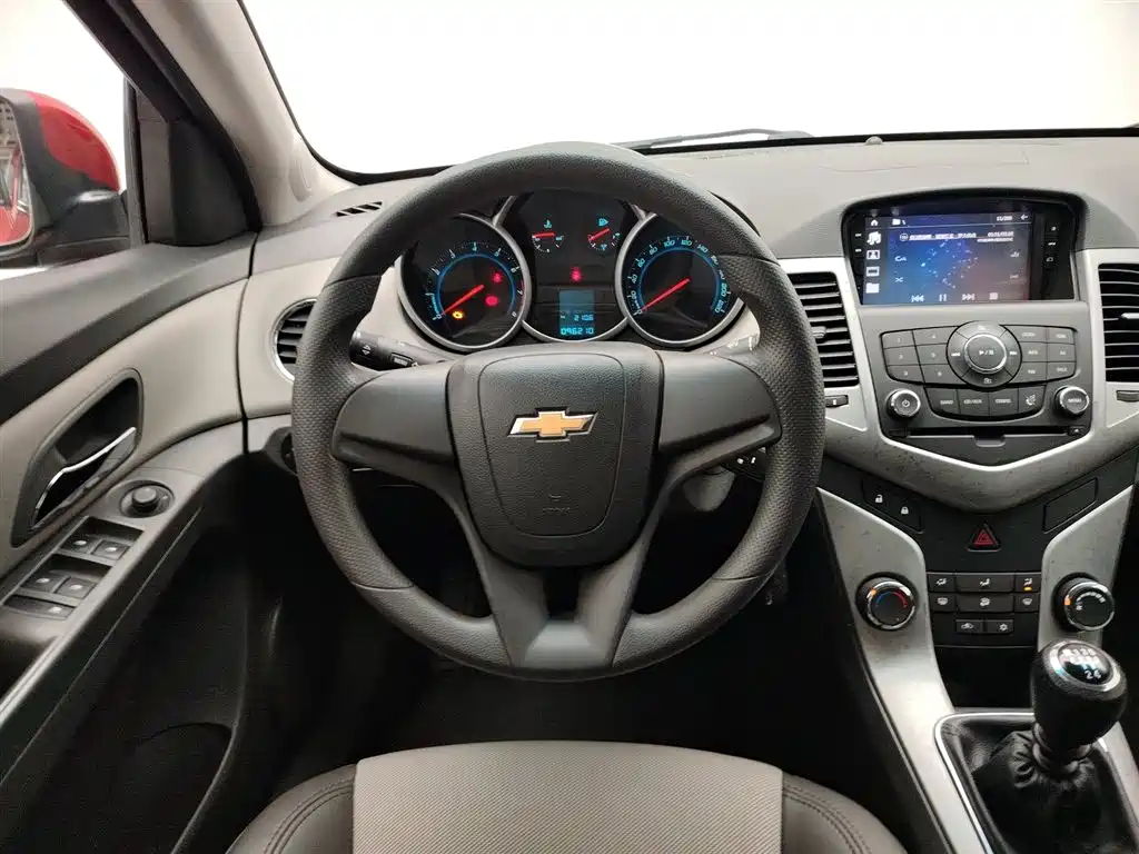 Chevrolet Cruze 2014 — фото 11
