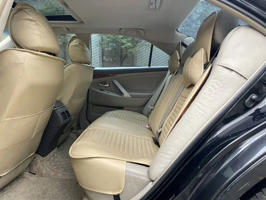 Toyota Camry 2008 — фото 11