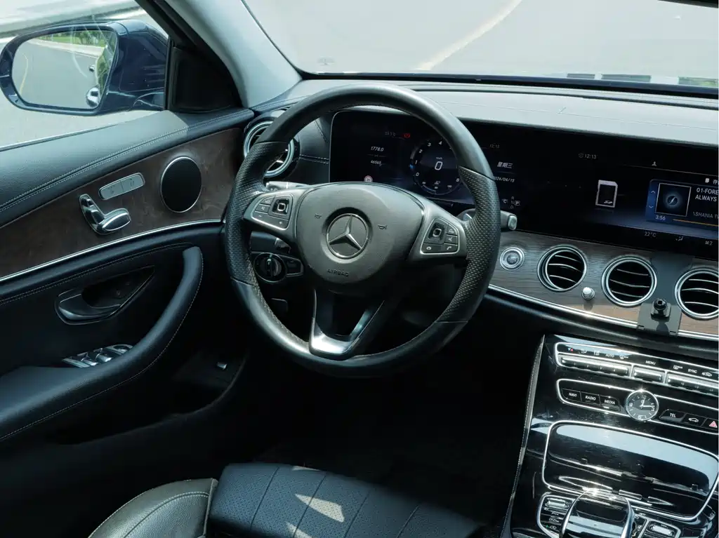 Mercedes-Benz E-Class 2017 — фото 4