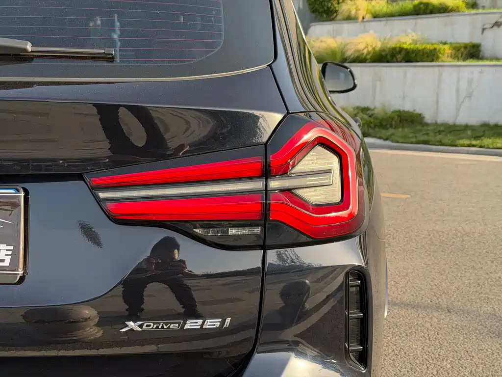 BMW X3 2022 — фото 11