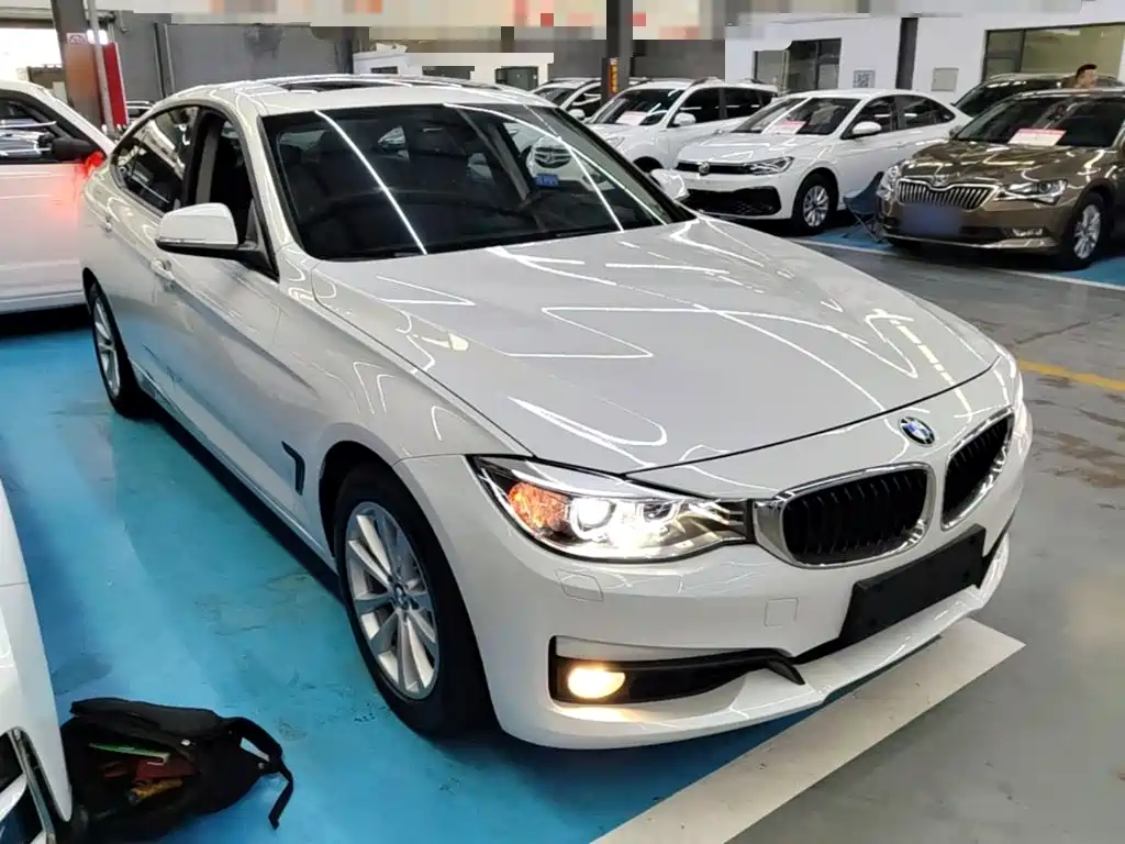 BMW 3 Series GT 2015 — фото 4