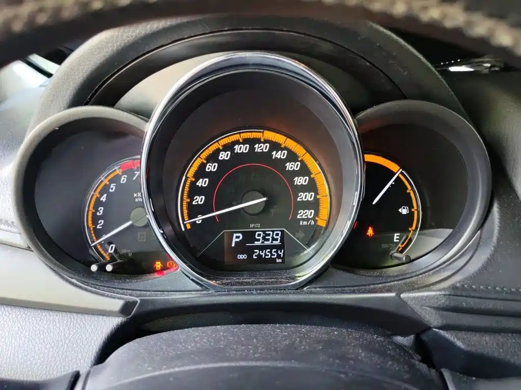 Toyota Yaris L 2023
