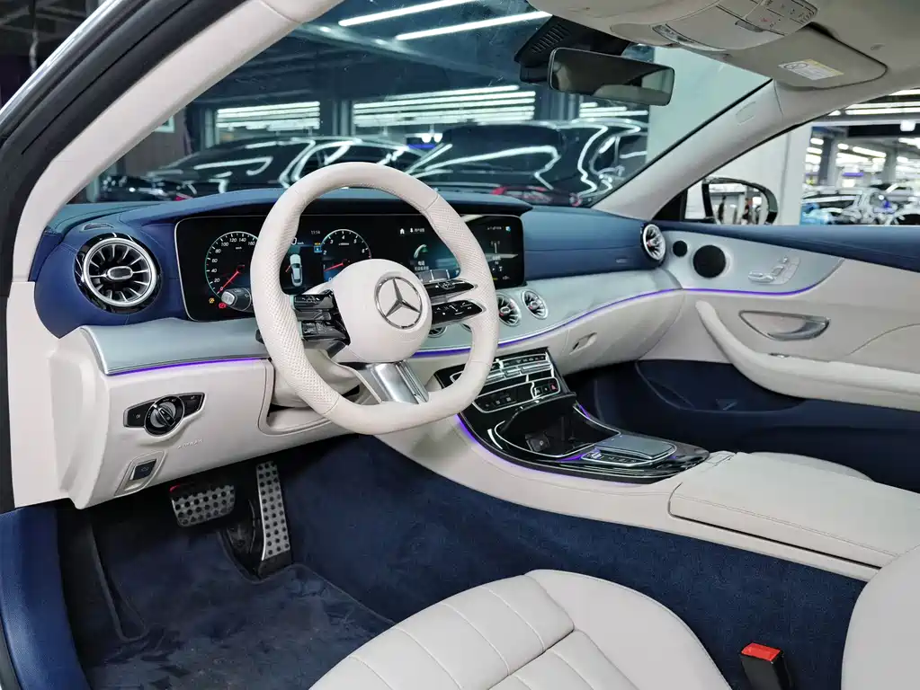 Mercedes-Benz E-Class 2023 — фото 10