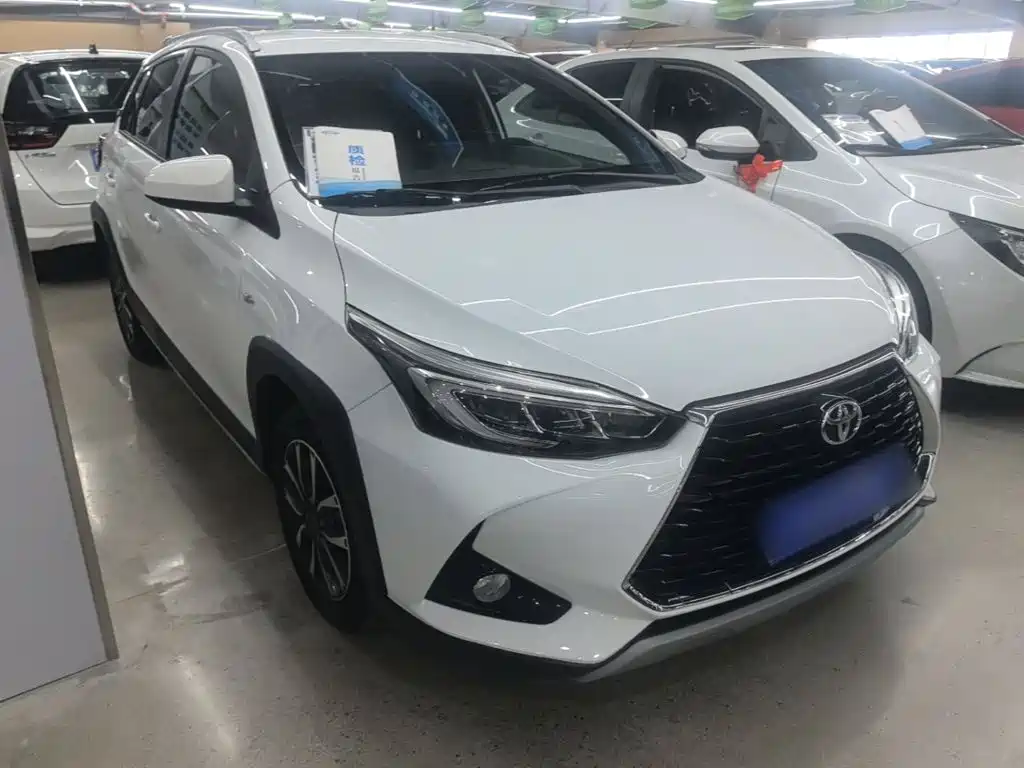 Toyota Yaris L 2020