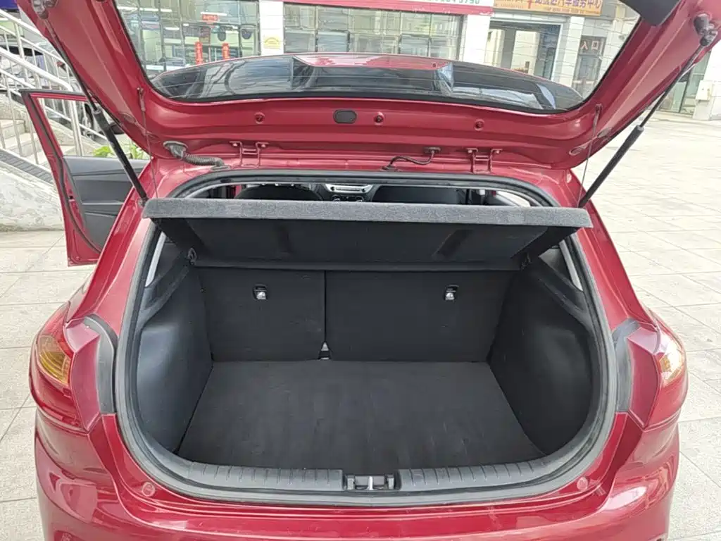 Hyundai Verna RV 2018 — фото 19