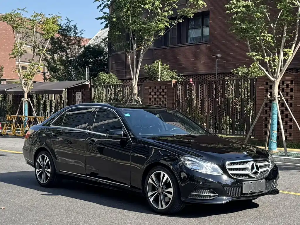 Mercedes-Benz E-Class 2015 — фото 5
