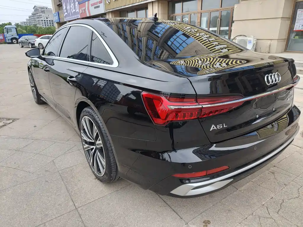 Audi A6L 2023 — фото 6
