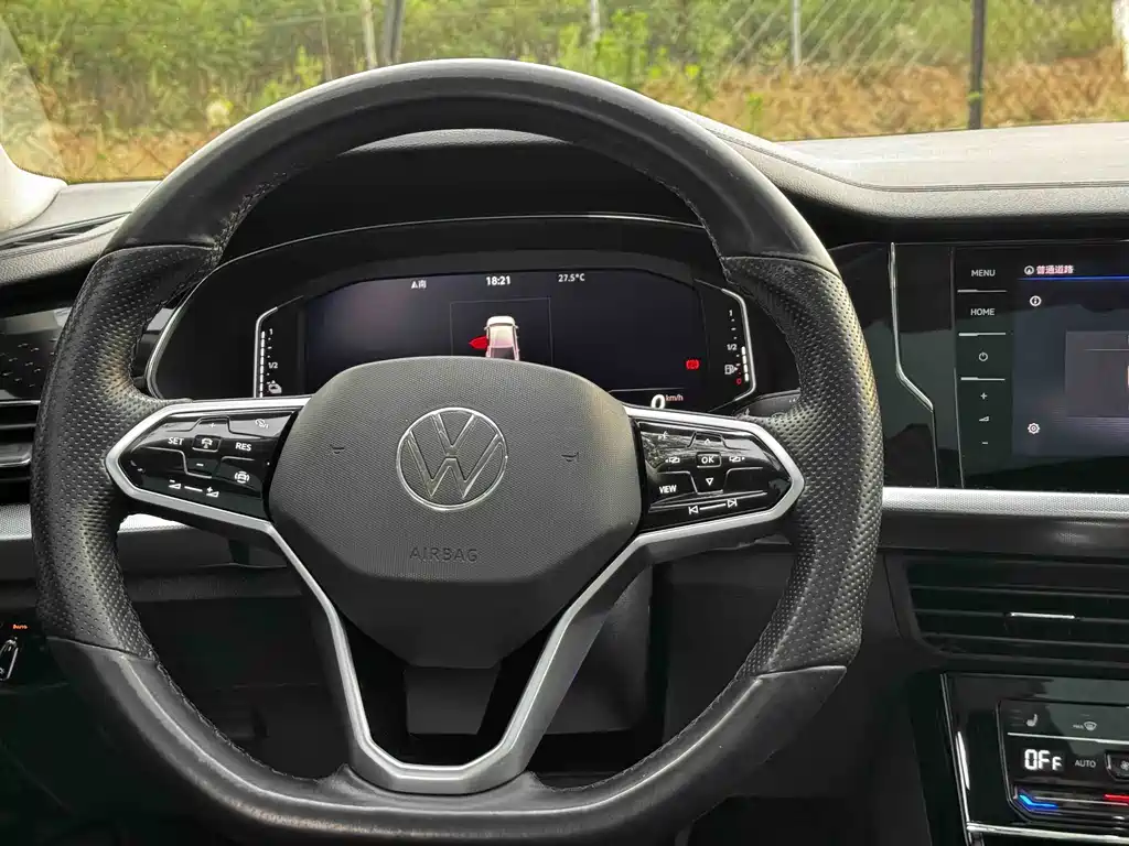 Volkswagen Passat PHEV 2022 — фото 19