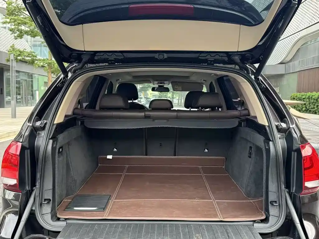 BMW X5 2017 — фото 17