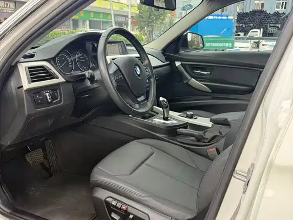 BMW 3 Series 2015