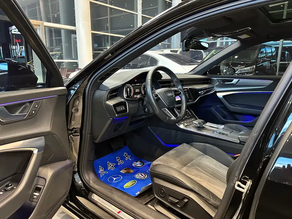Audi A6L 2021