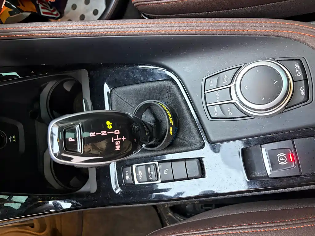 BMW X2 2021 — фото 12