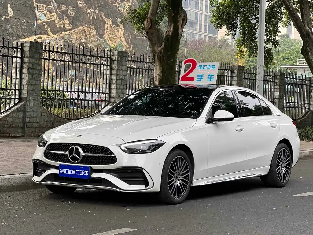 Mercedes-Benz C-Class 2022