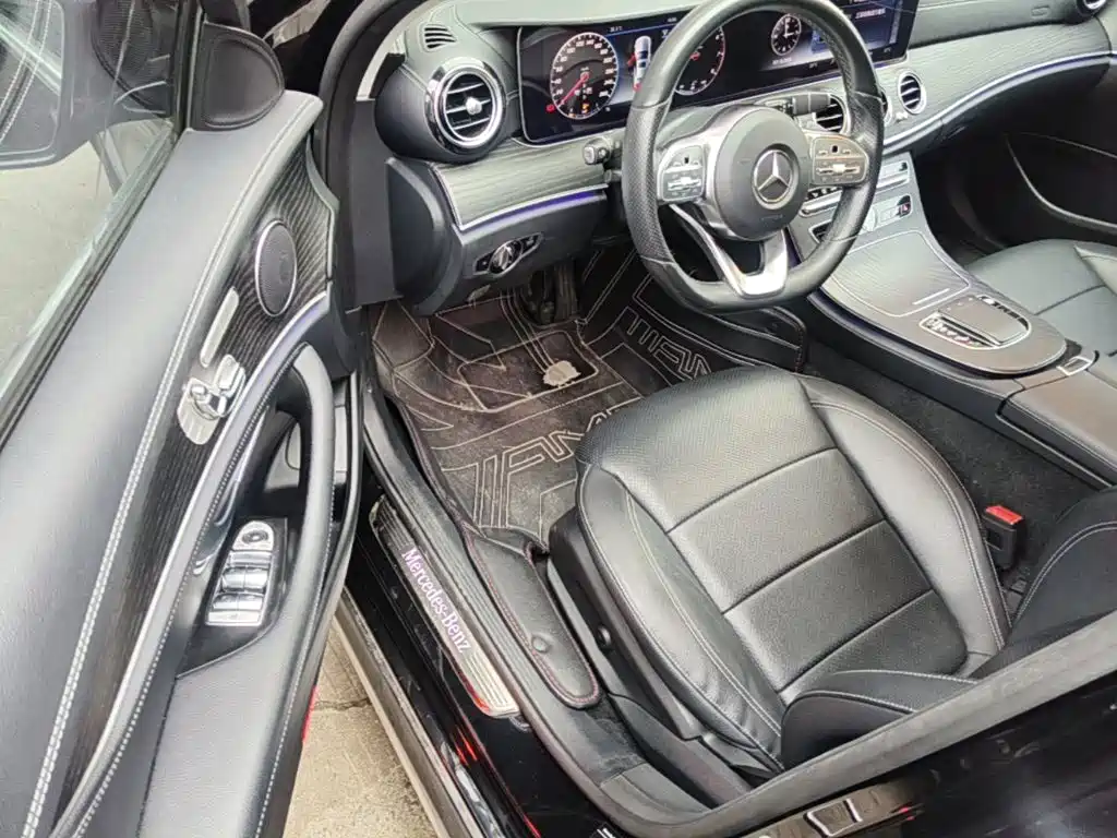 Mercedes-Benz E-Class 2020 — фото 16