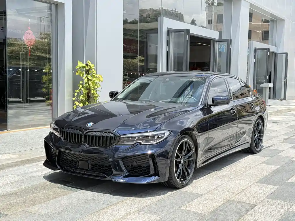 BMW 3 Series 2020
