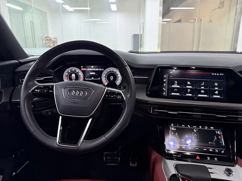 Audi Q6 2024 — фото 16