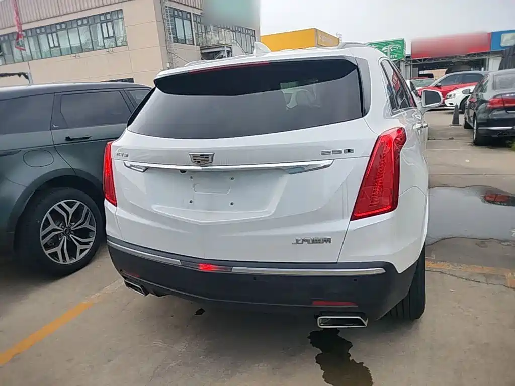 Cadillac XT5 2019 — фото 6