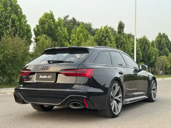 Audi RS 6 2023
