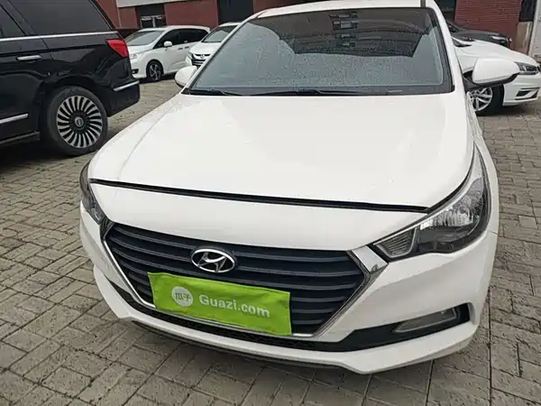 Hyundai Verna 2016