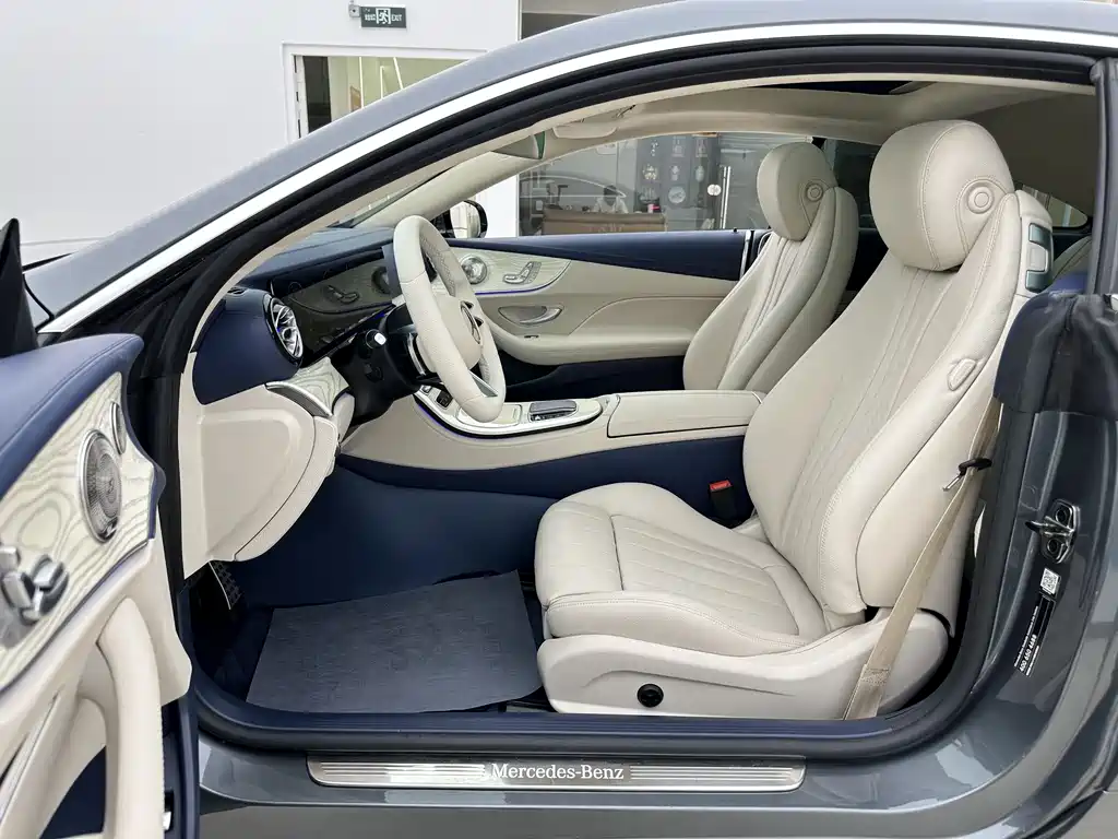Mercedes-Benz E-Class 2022 — фото 6