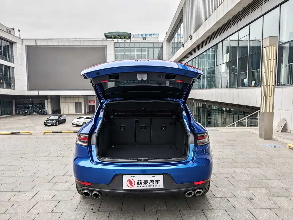 Porsche Macan 2020 — фото 26