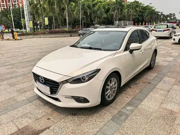 Mazda 3 Axela 2017