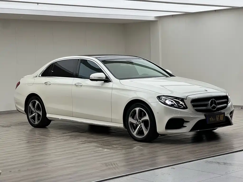 Mercedes-Benz E-Class 2019 — фото 1