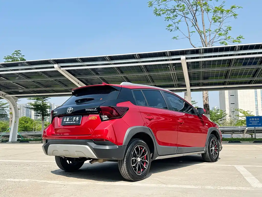 Toyota Yaris L 2020