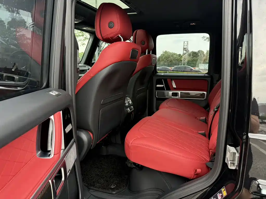 Mercedes-Benz G-Class AMG 2024 — фото 11