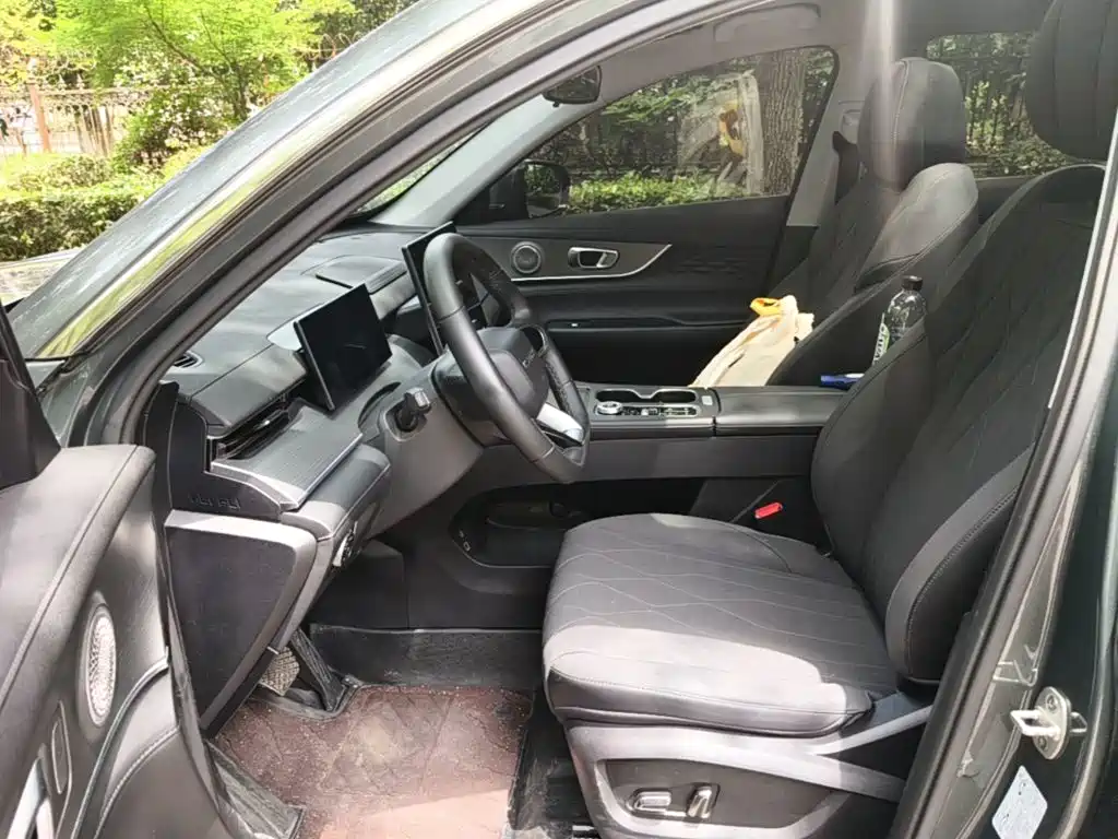 Chery Tiggo 8 PLUS 2025 — фото 11